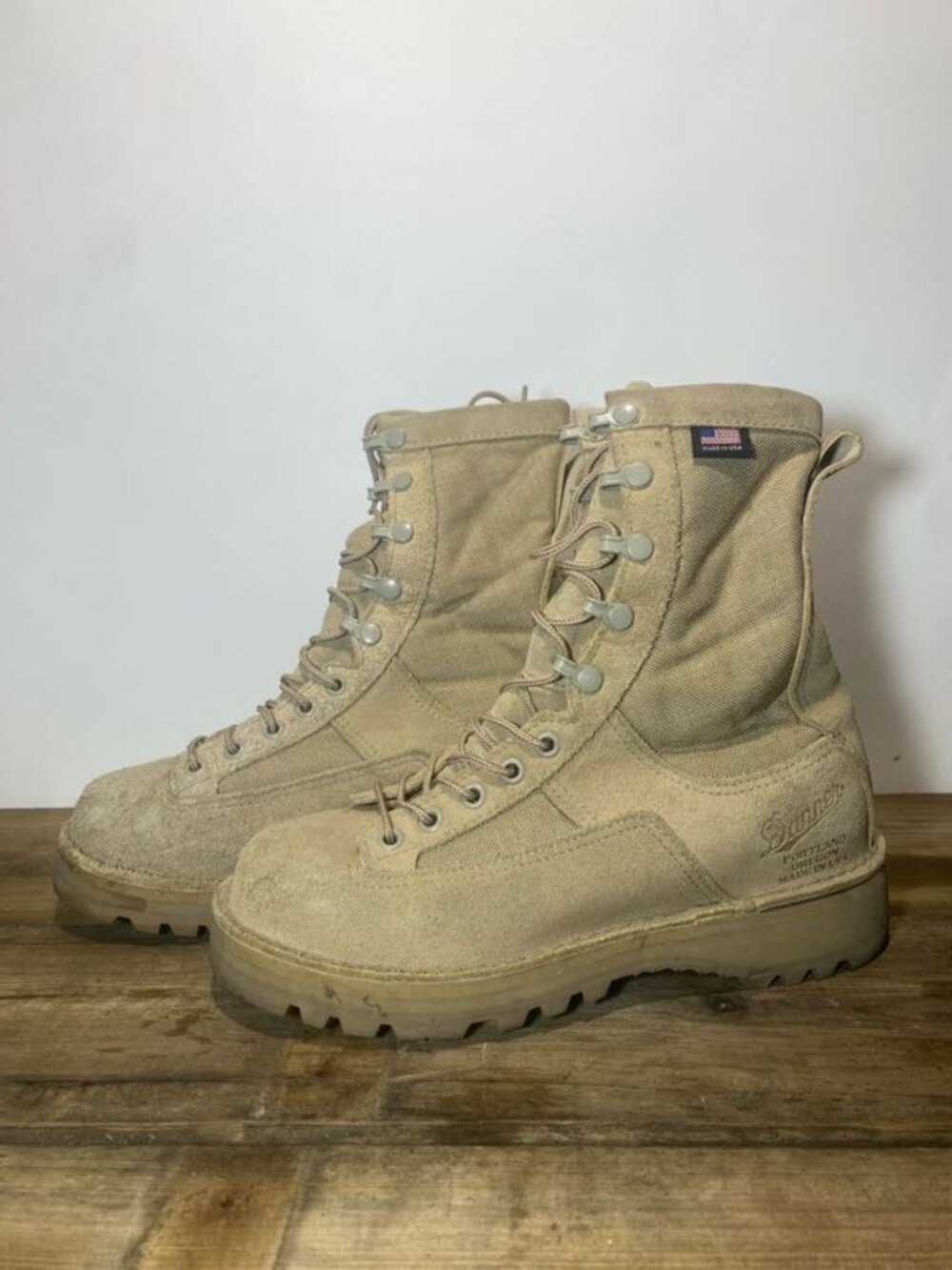 Danner Hot Weather Tan Tactical Boots U.S Women's size 5.5 Vibram Sole